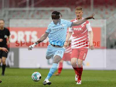 Fotos von FC Würzburger Kickers - VfL Bochum auf sportfotografie.de