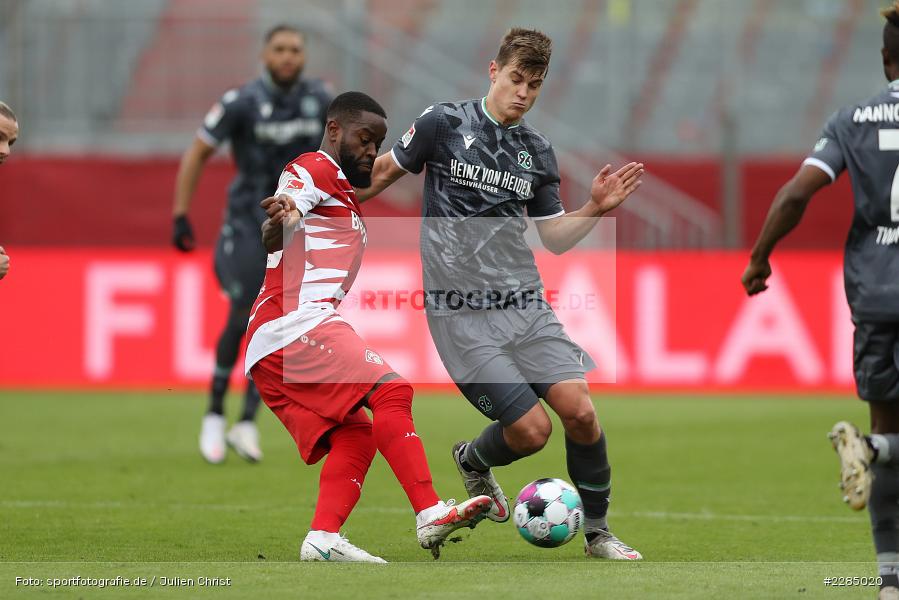 Jaka Bijol, Ridge Munsy, FLYERALARM Arena, Würzburg, 22.11.2020, DFL, sport, action, Fussball, Deutschland, November 2020, Saison 2020/2021, 2. Bundesliga, Hannover 96, FC Würzburger Kickers - Bild-ID: 2285020 Jaka Bijol, Ridge Munsy, FLYERALARM Arena, Würzburg, 22.11.2020, DFL, sport, action, Fussball, Deutschland, November 2020, Saison 2020/2021, 2. Bundesliga, Hannover 96, FC Würzburger Kickers - Bild-ID: 2285020