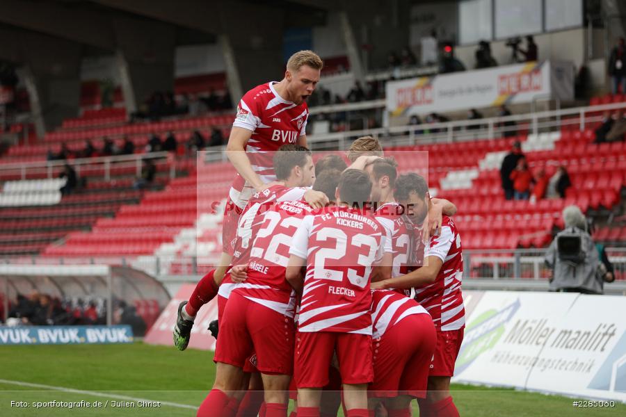 Lars Dietz, Dominic Baumann, Robert Herrmann, Florian Flecker, Torjubel, David Kopacz, FLYERALARM Arena, Würzburg, 22.11.2020, DFL, sport, action, Fussball, Deutschland, November 2020, Saison 2020/2021, 2. Bundesliga, Hannover 96, FC Würzburger Kickers - Bild-ID: 2285060 Lars Dietz, Dominic Baumann, Robert Herrmann, Florian Flecker, Torjubel, David Kopacz, FLYERALARM Arena, Würzburg, 22.11.2020, DFL, sport, action, Fussball, Deutschland, November 2020, Saison 2020/2021, 2. Bundesliga, Hannover 96, FC Würzburger Kickers - Bild-ID: 2285060
