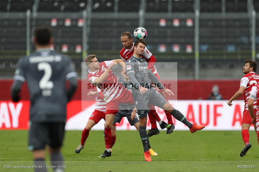 Lars Dietz, Ewerton, Hendrik Weydandt, FLYERALARM Arena, Würzburg, 22.11.2020, DFL, sport, action, Fussball, Deutschland, November 2020, Saison 2020/2021, 2. Bundesliga, Hannover 96, FC Würzburger Kickers - Bild-ID: 2285063 Lars Dietz, Ewerton, Hendrik Weydandt, FLYERALARM Arena, Würzburg, 22.11.2020, DFL, sport, action, Fussball, Deutschland, November 2020, Saison 2020/2021, 2. Bundesliga, Hannover 96, FC Würzburger Kickers - Bild-ID: 2285063