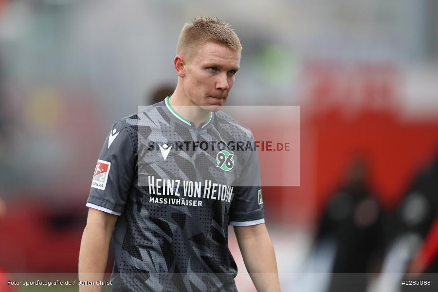 enttäuscht, Philipp Ochs, FLYERALARM Arena, Würzburg, 22.11.2020, DFL, sport, action, Fussball, Deutschland, November 2020, Saison 2020/2021, 2. Bundesliga, Hannover 96, FC Würzburger Kickers - Bild-ID: 2285083