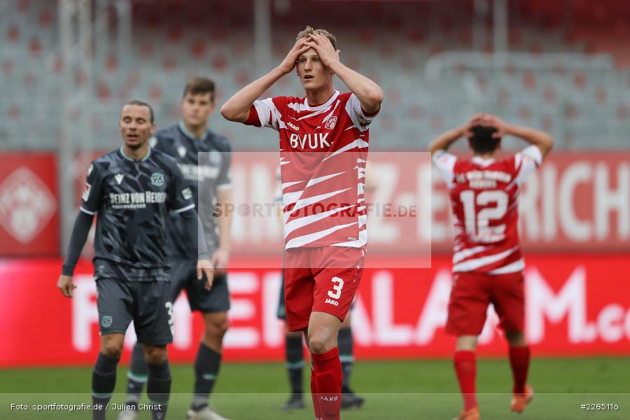 Gesicht, Hände, Bo Niklas Hult, Patrick Sontheimer, Niklas Hoffmann, FLYERALARM Arena, Würzburg, 22.11.2020, DFL, sport, action, Fussball, Deutschland, November 2020, Saison 2020/2021, 2. Bundesliga, Hannover 96, FC Würzburger Kickers - Bild-ID: 2285116 Gesicht, Hände, Bo Niklas Hult, Patrick Sontheimer, Niklas Hoffmann, FLYERALARM Arena, Würzburg, 22.11.2020, DFL, sport, action, Fussball, Deutschland, November 2020, Saison 2020/2021, 2. Bundesliga, Hannover 96, FC Würzburger Kickers - Bild-ID: 2285116