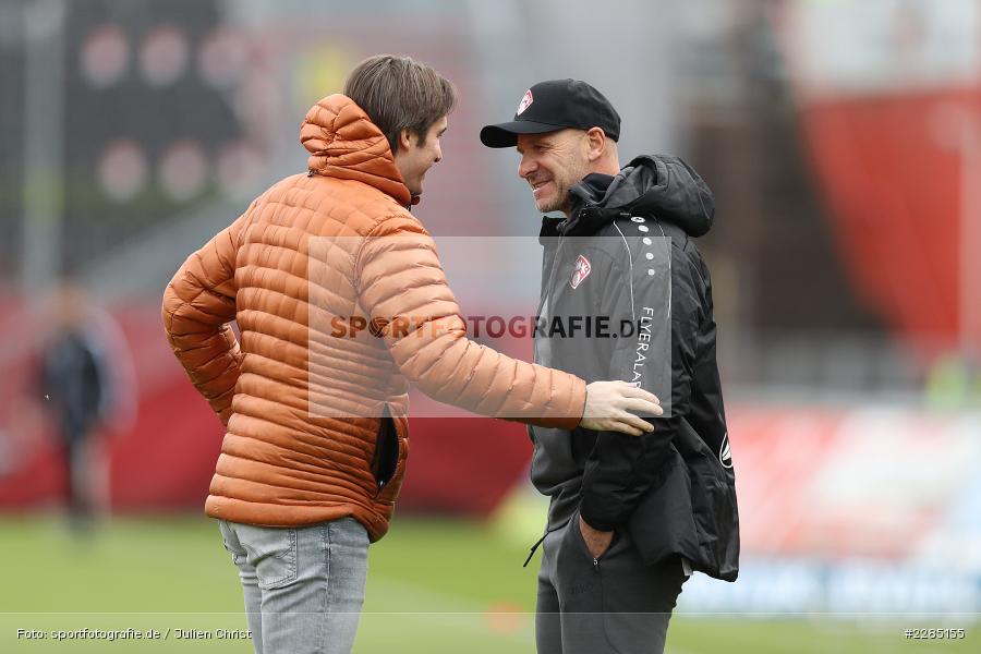 Begrüßung, Handschlag, Bernhard Trares, Gerhard Zuber, FLYERALARM Arena, Würzburg, 22.11.2020, DFL, sport, action, Fussball, Deutschland, November 2020, Saison 2020/2021, 2. Bundesliga, Hannover 96, FC Würzburger Kickers - Bild-ID: 2285155 Begrüßung, Handschlag, Bernhard Trares, Gerhard Zuber, FLYERALARM Arena, Würzburg, 22.11.2020, DFL, sport, action, Fussball, Deutschland, November 2020, Saison 2020/2021, 2. Bundesliga, Hannover 96, FC Würzburger Kickers - Bild-ID: 2285155