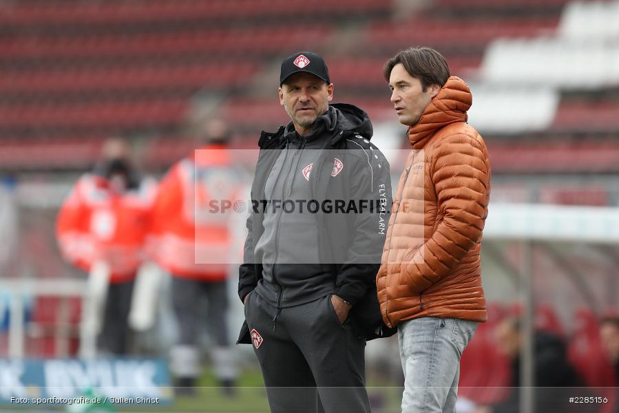 Unterhaltung, Dialog, Bernhard Trares, Gerhard Zuber, FLYERALARM Arena, Würzburg, 22.11.2020, DFL, sport, action, Fussball, Deutschland, November 2020, Saison 2020/2021, 2. Bundesliga, Hannover 96, FC Würzburger Kickers - Bild-ID: 2285156 Unterhaltung, Dialog, Bernhard Trares, Gerhard Zuber, FLYERALARM Arena, Würzburg, 22.11.2020, DFL, sport, action, Fussball, Deutschland, November 2020, Saison 2020/2021, 2. Bundesliga, Hannover 96, FC Würzburger Kickers - Bild-ID: 2285156