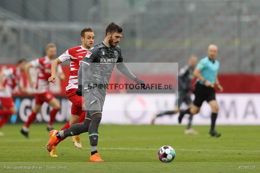 Josip Elez, FLYERALARM Arena, Würzburg, 22.11.2020, DFL, sport, action, Fussball, Deutschland, November 2020, Saison 2020/2021, 2. Bundesliga, Hannover 96, FC Würzburger Kickers - Bild-ID: 2285229 Josip Elez, FLYERALARM Arena, Würzburg, 22.11.2020, DFL, sport, action, Fussball, Deutschland, November 2020, Saison 2020/2021, 2. Bundesliga, Hannover 96, FC Würzburger Kickers - Bild-ID: 2285229