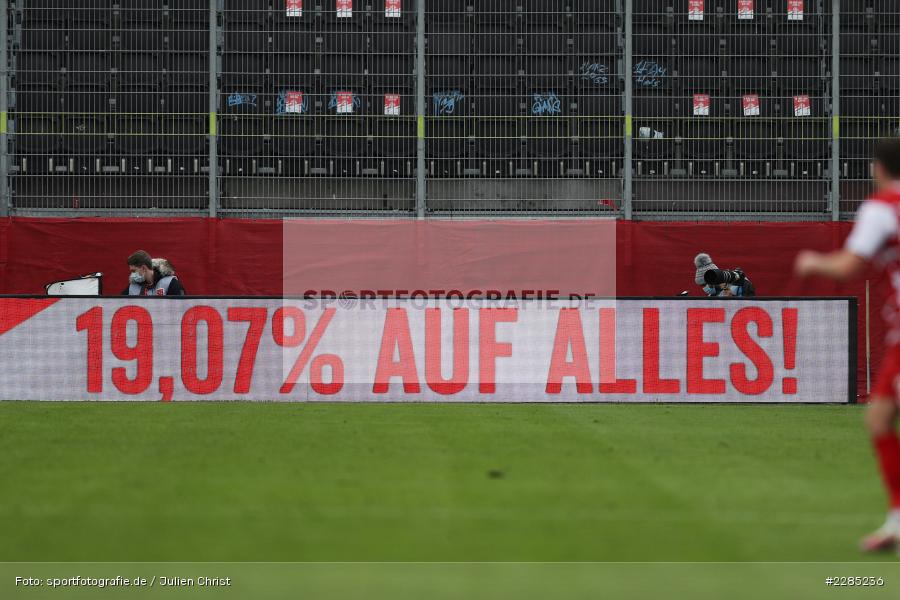 Fanshop, LED-Werbebande, FLYERALARM Arena, Würzburg, 22.11.2020, DFL, sport, action, Fussball, Deutschland, November 2020, Saison 2020/2021, 2. Bundesliga, Hannover 96, FC Würzburger Kickers - Bild-ID: 2285236 Fanshop, LED-Werbebande, FLYERALARM Arena, Würzburg, 22.11.2020, DFL, sport, action, Fussball, Deutschland, November 2020, Saison 2020/2021, 2. Bundesliga, Hannover 96, FC Würzburger Kickers - Bild-ID: 2285236