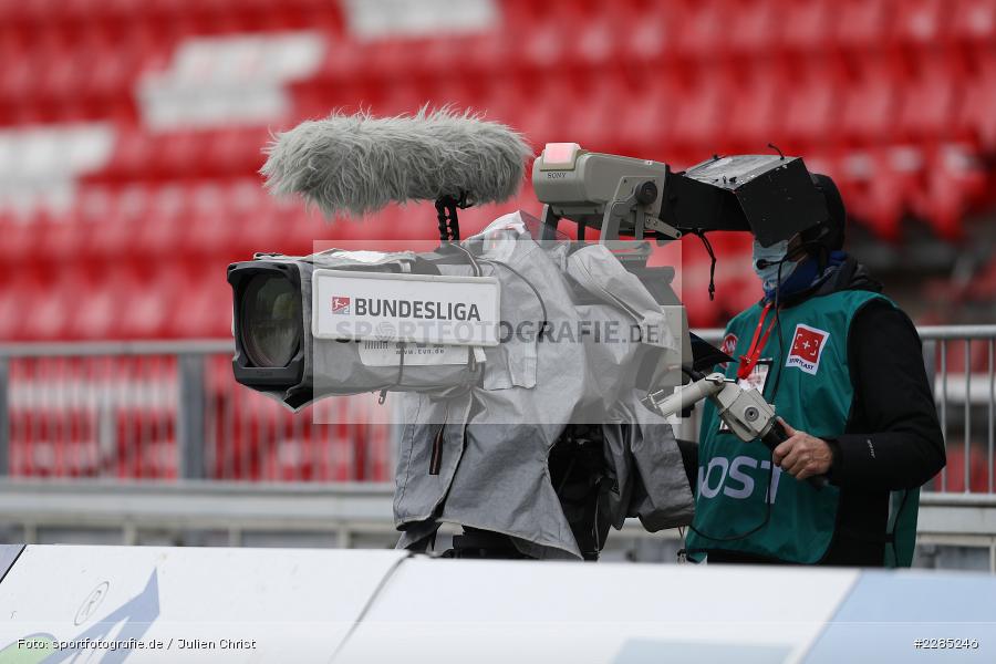 Symbolbild, TV-Übertragung, FLYERALARM Arena, Würzburg, 22.11.2020, DFL, sport, action, Fussball, Deutschland, November 2020, Saison 2020/2021, 2. Bundesliga, Hannover 96, FC Würzburger Kickers - Bild-ID: 2285246 Symbolbild, TV-Übertragung, FLYERALARM Arena, Würzburg, 22.11.2020, DFL, sport, action, Fussball, Deutschland, November 2020, Saison 2020/2021, 2. Bundesliga, Hannover 96, FC Würzburger Kickers - Bild-ID: 2285246
