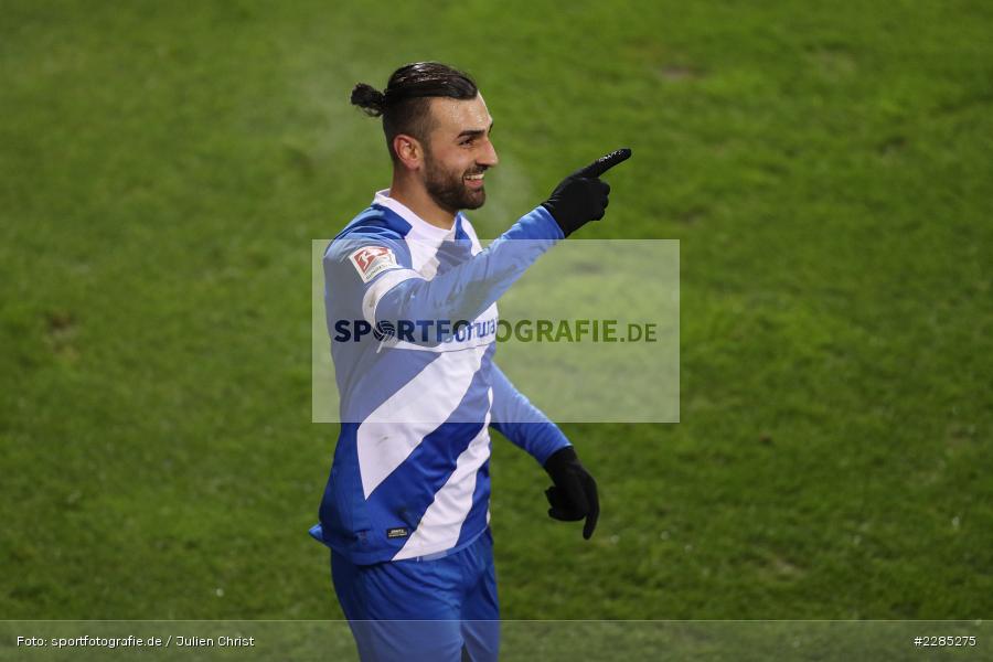Finger zeigen, Torjubel, Serdar Dursun, Merck-Stadion am Böllenfalltor, Darmstadt, 27.11.2020, DFL, sport, action, Fussball, Deutschland, November 2020, Saison 2020/2021, 2. Bundesliga, Eintracht Braunschweig, SV Darmstadt 98 - Bild-ID: 2285275 Finger zeigen, Torjubel, Serdar Dursun, Merck-Stadion am Böllenfalltor, Darmstadt, 27.11.2020, DFL, sport, action, Fussball, Deutschland, November 2020, Saison 2020/2021, 2. Bundesliga, Eintracht Braunschweig, SV Darmstadt 98 - Bild-ID: 2285275