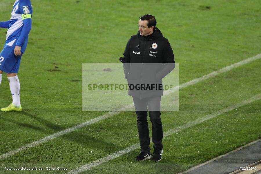 enttäuscht, Daniel Meyer, Merck-Stadion am Böllenfalltor, Darmstadt, 27.11.2020, DFL, sport, action, Fussball, Deutschland, November 2020, Saison 2020/2021, 2. Bundesliga, Eintracht Braunschweig, SV Darmstadt 98 - Bild-ID: 2285294 enttäuscht, Daniel Meyer, Merck-Stadion am Böllenfalltor, Darmstadt, 27.11.2020, DFL, sport, action, Fussball, Deutschland, November 2020, Saison 2020/2021, 2. Bundesliga, Eintracht Braunschweig, SV Darmstadt 98 - Bild-ID: 2285294