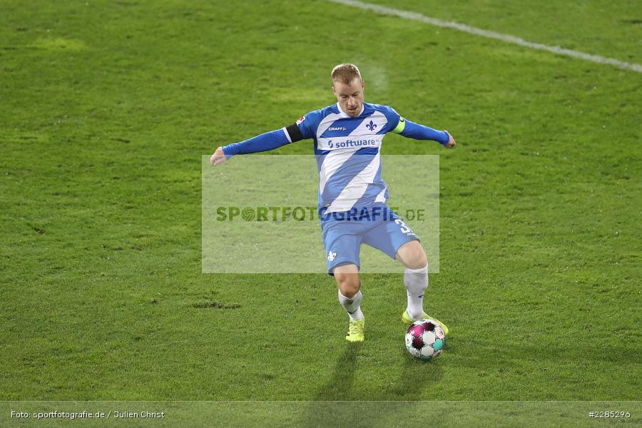 Fabian Holland, Merck-Stadion am Böllenfalltor, Darmstadt, 27.11.2020, DFL, sport, action, Fussball, Deutschland, November 2020, Saison 2020/2021, 2. Bundesliga, Eintracht Braunschweig, SV Darmstadt 98 - Bild-ID: 2285296 Fabian Holland, Merck-Stadion am Böllenfalltor, Darmstadt, 27.11.2020, DFL, sport, action, Fussball, Deutschland, November 2020, Saison 2020/2021, 2. Bundesliga, Eintracht Braunschweig, SV Darmstadt 98 - Bild-ID: 2285296