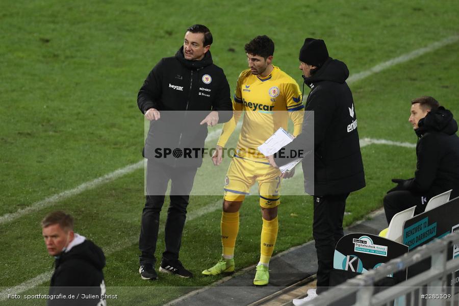 Fabio Kaufmann, Daniel Meyer, Merck-Stadion am Böllenfalltor, Darmstadt, 27.11.2020, DFL, sport, action, Fussball, Deutschland, November 2020, Saison 2020/2021, 2. Bundesliga, Eintracht Braunschweig, SV Darmstadt 98 - Bild-ID: 2285309 Fabio Kaufmann, Daniel Meyer, Merck-Stadion am Böllenfalltor, Darmstadt, 27.11.2020, DFL, sport, action, Fussball, Deutschland, November 2020, Saison 2020/2021, 2. Bundesliga, Eintracht Braunschweig, SV Darmstadt 98 - Bild-ID: 2285309