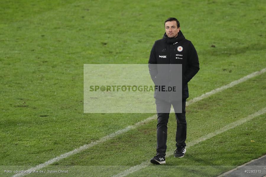 Trainer, Daniel Meyer, Merck-Stadion am Böllenfalltor, Darmstadt, 27.11.2020, DFL, sport, action, Fussball, Deutschland, November 2020, Saison 2020/2021, 2. Bundesliga, Eintracht Braunschweig, SV Darmstadt 98 - Bild-ID: 2285310 Trainer, Daniel Meyer, Merck-Stadion am Böllenfalltor, Darmstadt, 27.11.2020, DFL, sport, action, Fussball, Deutschland, November 2020, Saison 2020/2021, 2. Bundesliga, Eintracht Braunschweig, SV Darmstadt 98 - Bild-ID: 2285310