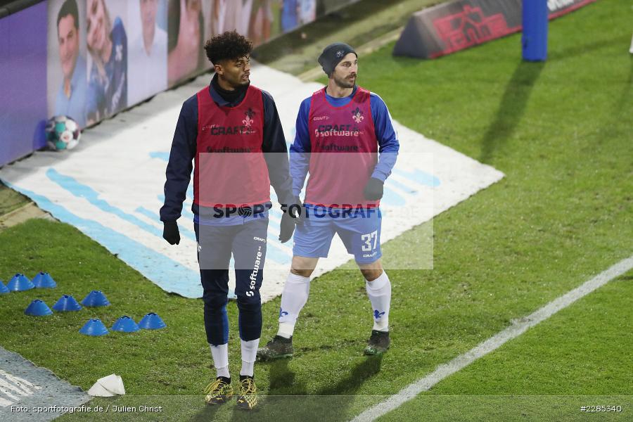 Patrick Herrmann, Aaron Seydel, Merck-Stadion am Böllenfalltor, Darmstadt, 27.11.2020, DFL, sport, action, Fussball, Deutschland, November 2020, Saison 2020/2021, 2. Bundesliga, Eintracht Braunschweig, SV Darmstadt 98 - Bild-ID: 2285340 Patrick Herrmann, Aaron Seydel, Merck-Stadion am Böllenfalltor, Darmstadt, 27.11.2020, DFL, sport, action, Fussball, Deutschland, November 2020, Saison 2020/2021, 2. Bundesliga, Eintracht Braunschweig, SV Darmstadt 98 - Bild-ID: 2285340