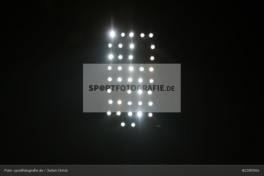 Abendspiel, Flutlicht, Merck-Stadion am Böllenfalltor, Darmstadt, 27.11.2020, DFL, sport, action, Fussball, Deutschland, November 2020, Saison 2020/2021, 2. Bundesliga, Eintracht Braunschweig, SV Darmstadt 98 - Bild-ID: 2285346 Abendspiel, Flutlicht, Merck-Stadion am Böllenfalltor, Darmstadt, 27.11.2020, DFL, sport, action, Fussball, Deutschland, November 2020, Saison 2020/2021, 2. Bundesliga, Eintracht Braunschweig, SV Darmstadt 98 - Bild-ID: 2285346