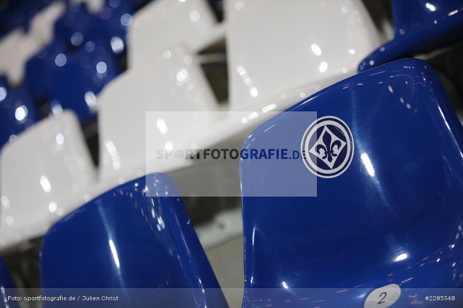 Aufkleber, Leere Sitzschale, Merck-Stadion am Böllenfalltor, Darmstadt, 27.11.2020, DFL, sport, action, Fussball, Deutschland, November 2020, Saison 2020/2021, 2. Bundesliga, Eintracht Braunschweig, SV Darmstadt 98 - Bild-ID: 2285348 Aufkleber, Leere Sitzschale, Merck-Stadion am Böllenfalltor, Darmstadt, 27.11.2020, DFL, sport, action, Fussball, Deutschland, November 2020, Saison 2020/2021, 2. Bundesliga, Eintracht Braunschweig, SV Darmstadt 98 - Bild-ID: 2285348