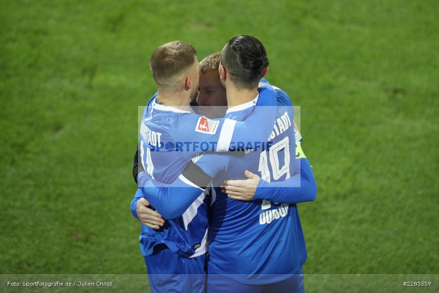 Jubeln, Tobias Kempe, Serdar Dursun, Fabian Holland, Merck-Stadion am Böllenfalltor, Darmstadt, 27.11.2020, DFL, sport, action, Fussball, Deutschland, November 2020, Saison 2020/2021, 2. Bundesliga, Eintracht Braunschweig, SV Darmstadt 98 - Bild-ID: 2285359 Jubeln, Tobias Kempe, Serdar Dursun, Fabian Holland, Merck-Stadion am Böllenfalltor, Darmstadt, 27.11.2020, DFL, sport, action, Fussball, Deutschland, November 2020, Saison 2020/2021, 2. Bundesliga, Eintracht Braunschweig, SV Darmstadt 98 - Bild-ID: 2285359