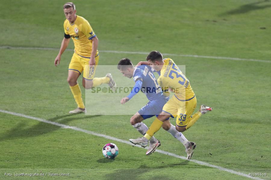 Foulspiel, Marvin Mehlem, Patrick Kammerbauer, Merck-Stadion am Böllenfalltor, Darmstadt, 27.11.2020, DFL, sport, action, Fussball, Deutschland, November 2020, Saison 2020/2021, 2. Bundesliga, Eintracht Braunschweig, SV Darmstadt 98 - Bild-ID: 2285368 Foulspiel, Marvin Mehlem, Patrick Kammerbauer, Merck-Stadion am Böllenfalltor, Darmstadt, 27.11.2020, DFL, sport, action, Fussball, Deutschland, November 2020, Saison 2020/2021, 2. Bundesliga, Eintracht Braunschweig, SV Darmstadt 98 - Bild-ID: 2285368