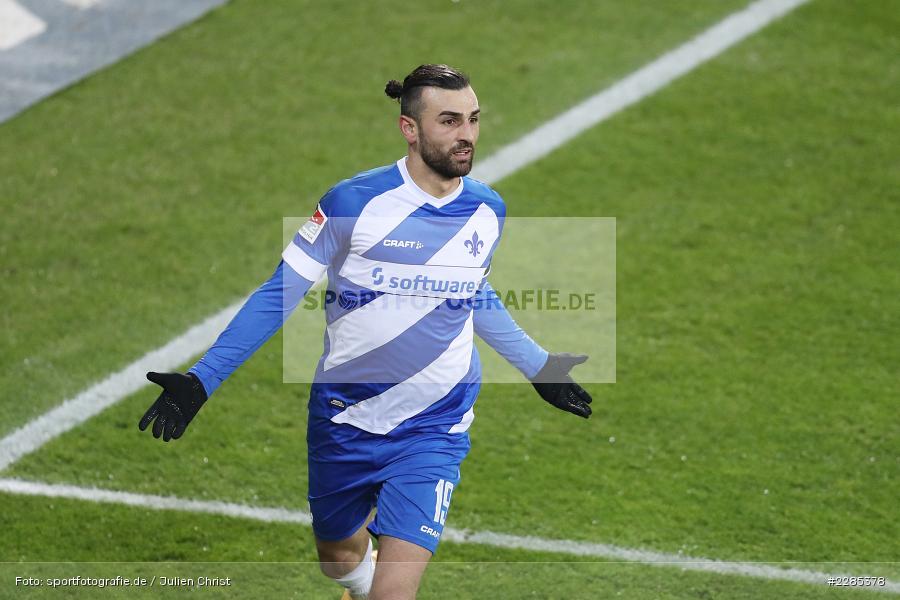 Torjubel, Serdar Dursun, Merck-Stadion am Böllenfalltor, Darmstadt, 27.11.2020, DFL, sport, action, Fussball, Deutschland, November 2020, Saison 2020/2021, 2. Bundesliga, Eintracht Braunschweig, SV Darmstadt 98 - Bild-ID: 2285378 Torjubel, Serdar Dursun, Merck-Stadion am Böllenfalltor, Darmstadt, 27.11.2020, DFL, sport, action, Fussball, Deutschland, November 2020, Saison 2020/2021, 2. Bundesliga, Eintracht Braunschweig, SV Darmstadt 98 - Bild-ID: 2285378
