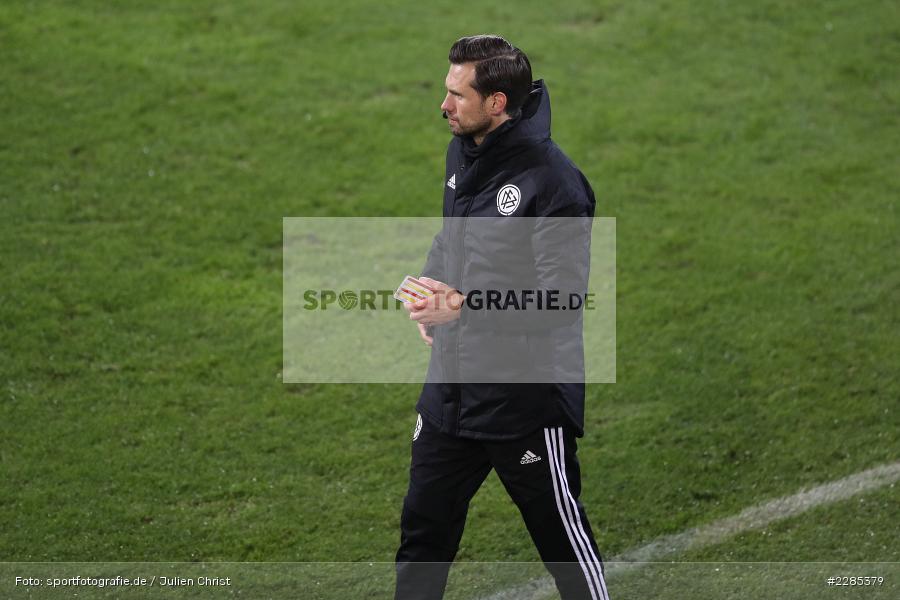 Patrick Kessel, Merck-Stadion am Böllenfalltor, Darmstadt, 27.11.2020, DFL, sport, action, Fussball, Deutschland, November 2020, Saison 2020/2021, 2. Bundesliga, Eintracht Braunschweig, SV Darmstadt 98 - Bild-ID: 2285379 Patrick Kessel, Merck-Stadion am Böllenfalltor, Darmstadt, 27.11.2020, DFL, sport, action, Fussball, Deutschland, November 2020, Saison 2020/2021, 2. Bundesliga, Eintracht Braunschweig, SV Darmstadt 98 - Bild-ID: 2285379