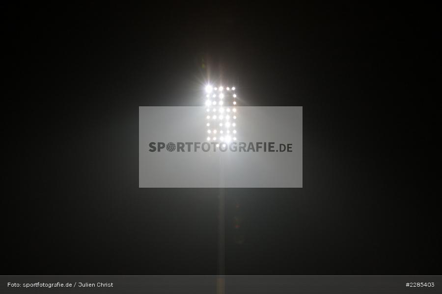 Nacht, Flutlicht, Flutlicht-Mast, Merck-Stadion am Böllenfalltor, Darmstadt, 27.11.2020, DFL, sport, action, Fussball, Deutschland, November 2020, Saison 2020/2021, 2. Bundesliga, Eintracht Braunschweig, SV Darmstadt 98 - Bild-ID: 2285403 Nacht, Flutlicht, Flutlicht-Mast, Merck-Stadion am Böllenfalltor, Darmstadt, 27.11.2020, DFL, sport, action, Fussball, Deutschland, November 2020, Saison 2020/2021, 2. Bundesliga, Eintracht Braunschweig, SV Darmstadt 98 - Bild-ID: 2285403
