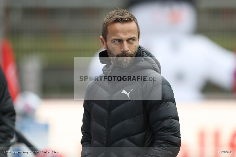Trainer, Michael Schiele, FLYERALARM Arena, Würzburg, 06.12.2020, DFL, sport, action, Fussball, Deutschland, Dezember 2020, Saison 2020/2021, 2. Bundesliga, SV Sandhausen, FC Würzburger Kickers - Bild-ID: 2285411 Trainer, Michael Schiele, FLYERALARM Arena, Würzburg, 06.12.2020, DFL, sport, action, Fussball, Deutschland, Dezember 2020, Saison 2020/2021, 2. Bundesliga, SV Sandhausen, FC Würzburger Kickers - Bild-ID: 2285411