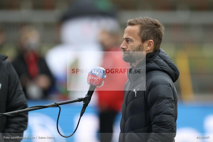 sky sport, Interview, Trainer, Michael Schiele, FLYERALARM Arena, Würzburg, 06.12.2020, DFL, sport, action, Fussball, Deutschland, Dezember 2020, Saison 2020/2021, 2. Bundesliga, SV Sandhausen, FC Würzburger Kickers - Bild-ID: 2285417