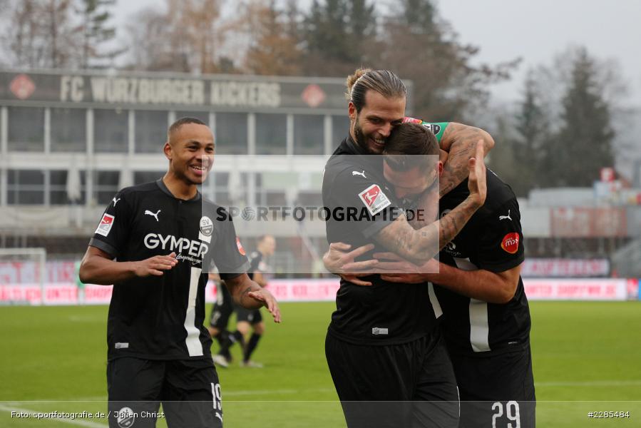 Emotionen, Torjubel, Nikolas Nartey, Dennis Diekmeier, Ivan Paurevic, FLYERALARM Arena, Würzburg, 06.12.2020, DFL, sport, action, Fussball, Deutschland, Dezember 2020, Saison 2020/2021, 2. Bundesliga, SV Sandhausen, FC Würzburger Kickers - Bild-ID: 2285484 Emotionen, Torjubel, Nikolas Nartey, Dennis Diekmeier, Ivan Paurevic, FLYERALARM Arena, Würzburg, 06.12.2020, DFL, sport, action, Fussball, Deutschland, Dezember 2020, Saison 2020/2021, 2. Bundesliga, SV Sandhausen, FC Würzburger Kickers - Bild-ID: 2285484