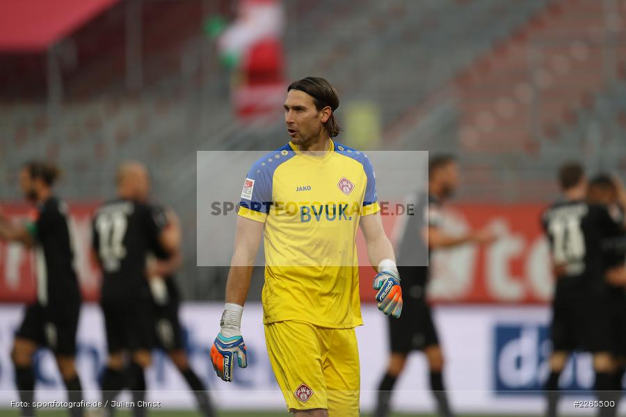 Frust, Jubel, Bedient, Emotionen, Fabian Giefer, FLYERALARM Arena, Würzburg, 06.12.2020, DFL, sport, action, Fussball, Deutschland, Dezember 2020, Saison 2020/2021, 2. Bundesliga, SV Sandhausen, FC Würzburger Kickers - Bild-ID: 2285500 Frust, Jubel, Bedient, Emotionen, Fabian Giefer, FLYERALARM Arena, Würzburg, 06.12.2020, DFL, sport, action, Fussball, Deutschland, Dezember 2020, Saison 2020/2021, 2. Bundesliga, SV Sandhausen, FC Würzburger Kickers - Bild-ID: 2285500