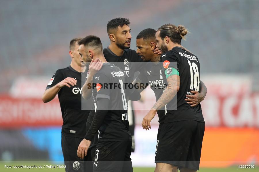Emotionen, abklatschen, Torjubel, Dennis Diekmeier, Aziz Bouhaddouz, FLYERALARM Arena, Würzburg, 06.12.2020, DFL, sport, action, Fussball, Deutschland, Dezember 2020, Saison 2020/2021, 2. Bundesliga, SV Sandhausen, FC Würzburger Kickers - Bild-ID: 2285510 Emotionen, abklatschen, Torjubel, Dennis Diekmeier, Aziz Bouhaddouz, FLYERALARM Arena, Würzburg, 06.12.2020, DFL, sport, action, Fussball, Deutschland, Dezember 2020, Saison 2020/2021, 2. Bundesliga, SV Sandhausen, FC Würzburger Kickers - Bild-ID: 2285510