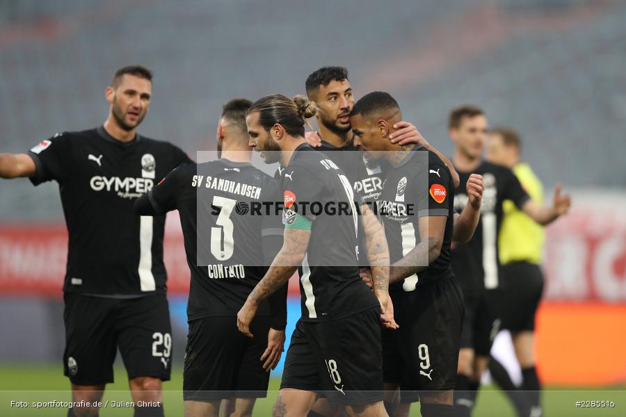 Emotionen, abklatschen, Torjubel, Dennis Diekmeier, Aziz Bouhaddouz, FLYERALARM Arena, Würzburg, 06.12.2020, DFL, sport, action, Fussball, Deutschland, Dezember 2020, Saison 2020/2021, 2. Bundesliga, SV Sandhausen, FC Würzburger Kickers - Bild-ID: 2285516 Emotionen, abklatschen, Torjubel, Dennis Diekmeier, Aziz Bouhaddouz, FLYERALARM Arena, Würzburg, 06.12.2020, DFL, sport, action, Fussball, Deutschland, Dezember 2020, Saison 2020/2021, 2. Bundesliga, SV Sandhausen, FC Würzburger Kickers - Bild-ID: 2285516