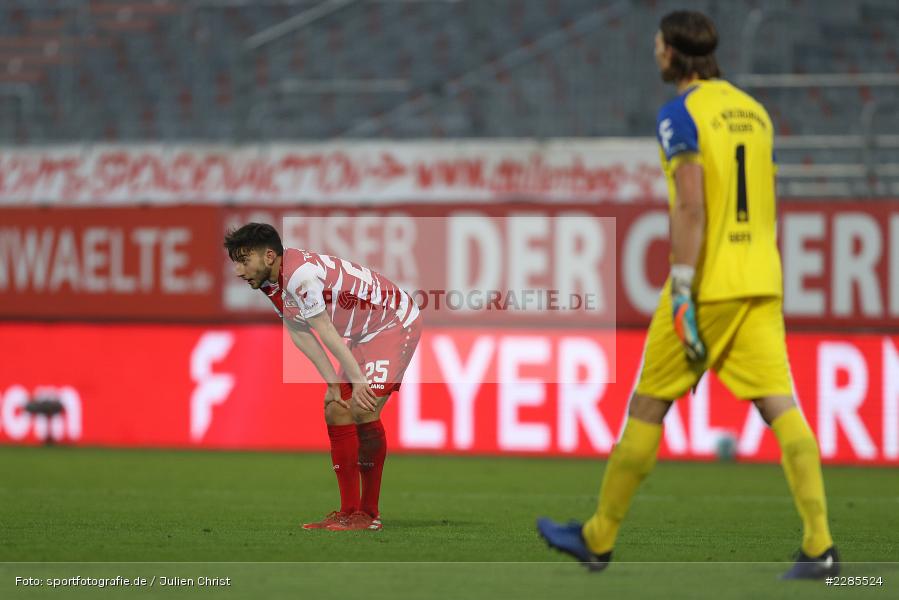 enttäuscht, Fabian Giefer, Dominik Meisel, FLYERALARM Arena, Würzburg, 06.12.2020, DFL, sport, action, Fussball, Deutschland, Dezember 2020, Saison 2020/2021, 2. Bundesliga, SV Sandhausen, FC Würzburger Kickers - Bild-ID: 2285524 enttäuscht, Fabian Giefer, Dominik Meisel, FLYERALARM Arena, Würzburg, 06.12.2020, DFL, sport, action, Fussball, Deutschland, Dezember 2020, Saison 2020/2021, 2. Bundesliga, SV Sandhausen, FC Würzburger Kickers - Bild-ID: 2285524