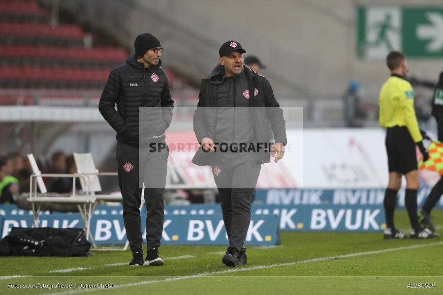 Benjamin Sachs, Bernhard Trares, FLYERALARM Arena, Würzburg, 06.12.2020, DFL, sport, action, Fussball, Deutschland, Dezember 2020, Saison 2020/2021, 2. Bundesliga, SV Sandhausen, FC Würzburger Kickers - Bild-ID: 2285529