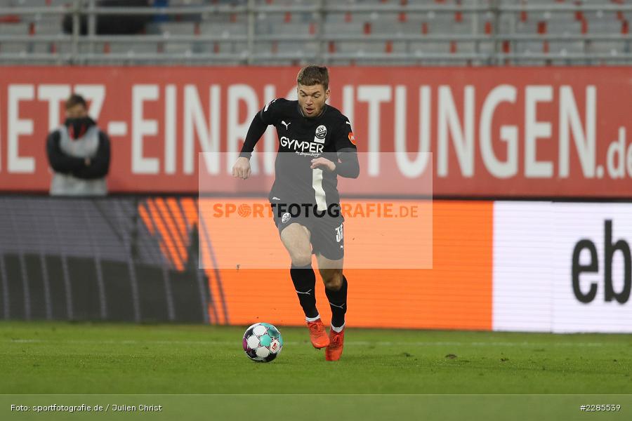 Alexander Esswein, FLYERALARM Arena, Würzburg, 06.12.2020, DFL, sport, action, Fussball, Deutschland, Dezember 2020, Saison 2020/2021, 2. Bundesliga, SV Sandhausen, FC Würzburger Kickers - Bild-ID: 2285539