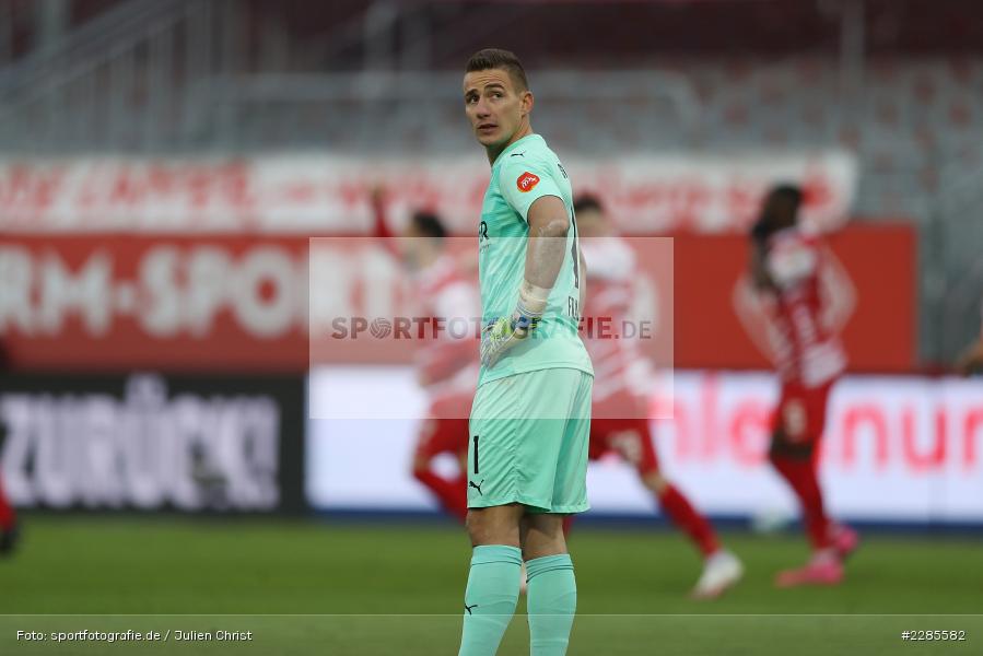 Gegentor, Uhr, Martin Fraisl, FLYERALARM Arena, Würzburg, 06.12.2020, DFL, sport, action, Fussball, Deutschland, Dezember 2020, Saison 2020/2021, 2. Bundesliga, SV Sandhausen, FC Würzburger Kickers - Bild-ID: 2285582 Gegentor, Uhr, Martin Fraisl, FLYERALARM Arena, Würzburg, 06.12.2020, DFL, sport, action, Fussball, Deutschland, Dezember 2020, Saison 2020/2021, 2. Bundesliga, SV Sandhausen, FC Würzburger Kickers - Bild-ID: 2285582