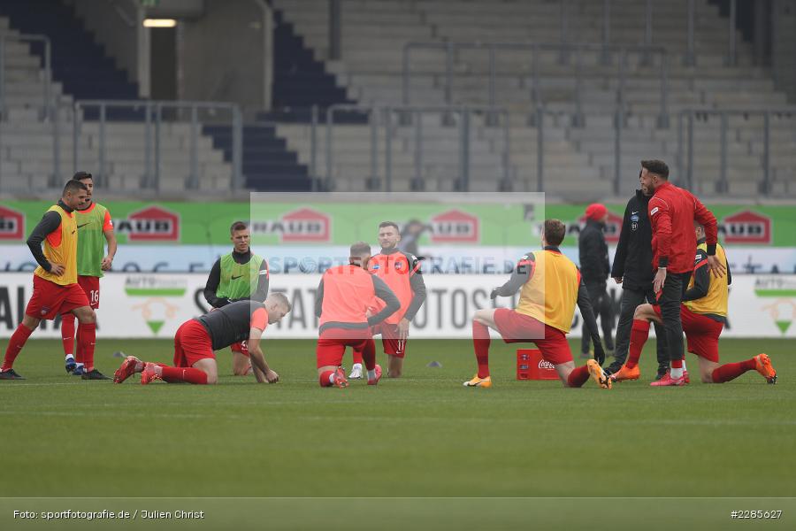 Denis Thomalla, FCH, Aufwärmen, Voith-Arena, Heidenheim, 12.12.2020, DFL, sport, action, Fussball, Deutschland, Dezember 2020, Saison 2020/2021, 2. Bundesliga, Hannover 96, 1. FC Heidenheim 1846 - Bild-ID: 2285627