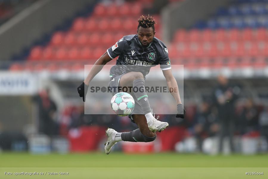 Patrick Twumasi, Voith-Arena, Heidenheim, 12.12.2020, DFL, sport, action, Fussball, Deutschland, Dezember 2020, Saison 2020/2021, 2. Bundesliga, Hannover 96, 1. FC Heidenheim 1846 - Bild-ID: 2285664 Patrick Twumasi, Voith-Arena, Heidenheim, 12.12.2020, DFL, sport, action, Fussball, Deutschland, Dezember 2020, Saison 2020/2021, 2. Bundesliga, Hannover 96, 1. FC Heidenheim 1846 - Bild-ID: 2285664
