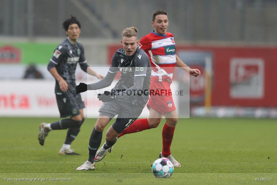 Andreas Geipl, Marvin Ducksch, Voith-Arena, Heidenheim, 12.12.2020, DFL, sport, action, Fussball, Deutschland, Dezember 2020, Saison 2020/2021, 2. Bundesliga, Hannover 96, 1. FC Heidenheim 1846 - Bild-ID: 2285727 Andreas Geipl, Marvin Ducksch, Voith-Arena, Heidenheim, 12.12.2020, DFL, sport, action, Fussball, Deutschland, Dezember 2020, Saison 2020/2021, 2. Bundesliga, Hannover 96, 1. FC Heidenheim 1846 - Bild-ID: 2285727