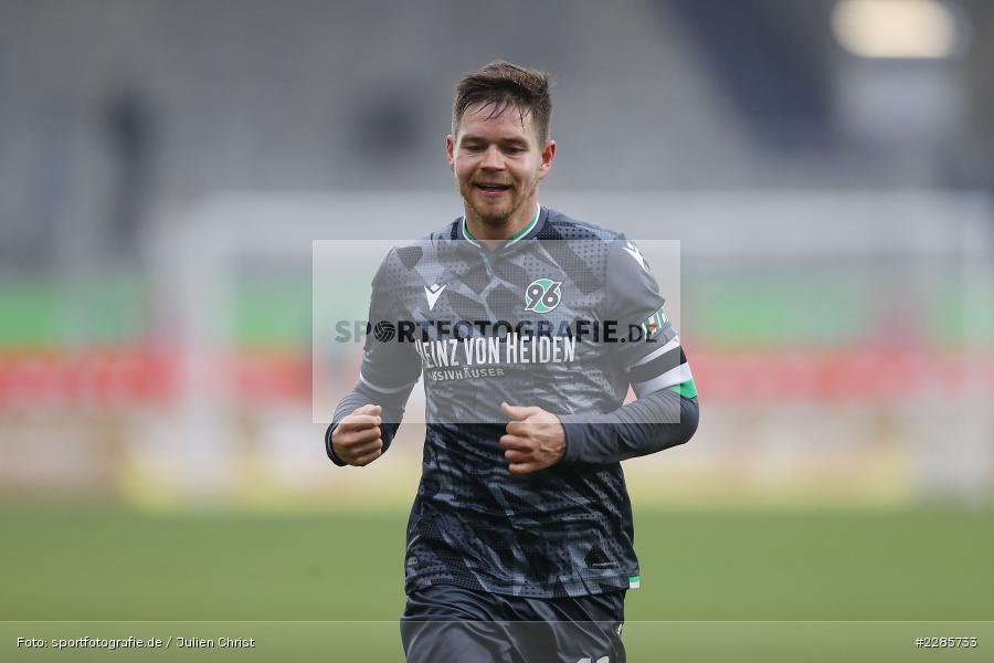 Dominik Kaiser, Voith-Arena, Heidenheim, 12.12.2020, DFL, sport, action, Fussball, Deutschland, Dezember 2020, Saison 2020/2021, 2. Bundesliga, Hannover 96, 1. FC Heidenheim 1846 - Bild-ID: 2285733