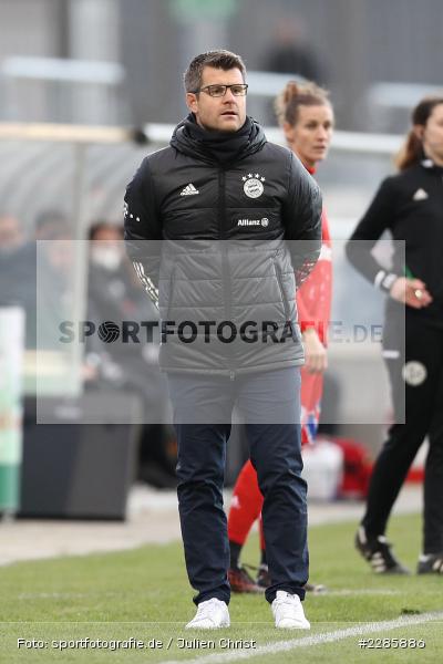 Trainer, Jens Scheuer, Stadion am Brentanobad, Frankfurt, 13.12.2020, DFL, sport, action, Fussball, Deutschland, Dezember 2020, Saison 2020/2021, Frauen-Bundesliga, FFBL, FLYERALARM Frauen-Bundesliga, FC Bayern München, Eintracht Frankfurt - Bild-ID: 2285886 Trainer, Jens Scheuer, Stadion am Brentanobad, Frankfurt, 13.12.2020, DFL, sport, action, Fussball, Deutschland, Dezember 2020, Saison 2020/2021, Frauen-Bundesliga, FFBL, FLYERALARM Frauen-Bundesliga, FC Bayern München, Eintracht Frankfurt - Bild-ID: 2285886