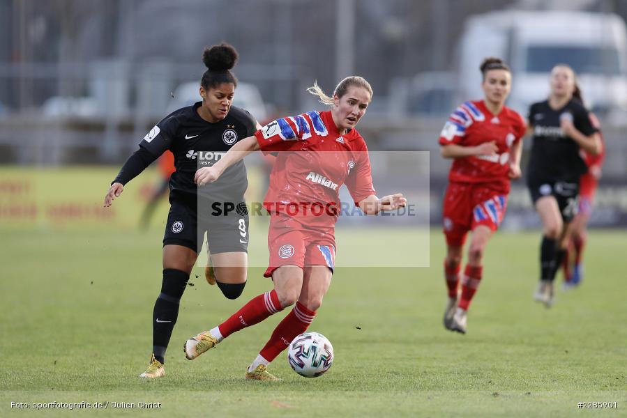 Shekiera Martinez, Sydney Lohmann, Stadion am Brentanobad, Frankfurt, 13.12.2020, DFL, sport, action, Fussball, Deutschland, Dezember 2020, Saison 2020/2021, Frauen-Bundesliga, FFBL, FLYERALARM Frauen-Bundesliga, FC Bayern München, Eintracht Frankfurt - Bild-ID: 2285901 Shekiera Martinez, Sydney Lohmann, Stadion am Brentanobad, Frankfurt, 13.12.2020, DFL, sport, action, Fussball, Deutschland, Dezember 2020, Saison 2020/2021, Frauen-Bundesliga, FFBL, FLYERALARM Frauen-Bundesliga, FC Bayern München, Eintracht Frankfurt - Bild-ID: 2285901