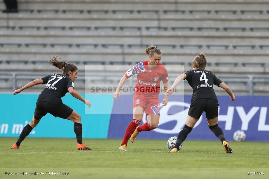 Sophia Kleinherne, Laura Feiersinger, Klara Bühl, Stadion am Brentanobad, Frankfurt, 13.12.2020, DFL, sport, action, Fussball, Deutschland, Dezember 2020, Saison 2020/2021, Frauen-Bundesliga, FFBL, FLYERALARM Frauen-Bundesliga, FC Bayern München, Eintracht Frankfurt - Bild-ID: 2285919 Sophia Kleinherne, Laura Feiersinger, Klara Bühl, Stadion am Brentanobad, Frankfurt, 13.12.2020, DFL, sport, action, Fussball, Deutschland, Dezember 2020, Saison 2020/2021, Frauen-Bundesliga, FFBL, FLYERALARM Frauen-Bundesliga, FC Bayern München, Eintracht Frankfurt - Bild-ID: 2285919