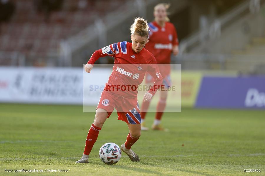 Linda Dallmann, Stadion am Brentanobad, Frankfurt, 13.12.2020, DFL, sport, action, Fussball, Deutschland, Dezember 2020, Saison 2020/2021, Frauen-Bundesliga, FFBL, FLYERALARM Frauen-Bundesliga, FC Bayern München, Eintracht Frankfurt - Bild-ID: 2285933 Linda Dallmann, Stadion am Brentanobad, Frankfurt, 13.12.2020, DFL, sport, action, Fussball, Deutschland, Dezember 2020, Saison 2020/2021, Frauen-Bundesliga, FFBL, FLYERALARM Frauen-Bundesliga, FC Bayern München, Eintracht Frankfurt - Bild-ID: 2285933