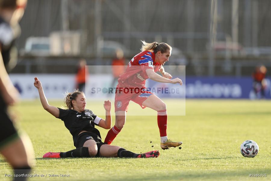 Tanja Pawollek, Sydney Lohmann, Stadion am Brentanobad, Frankfurt, 13.12.2020, DFL, sport, action, Fussball, Deutschland, Dezember 2020, Saison 2020/2021, Frauen-Bundesliga, FFBL, FLYERALARM Frauen-Bundesliga, FC Bayern München, Eintracht Frankfurt - Bild-ID: 2285935 Tanja Pawollek, Sydney Lohmann, Stadion am Brentanobad, Frankfurt, 13.12.2020, DFL, sport, action, Fussball, Deutschland, Dezember 2020, Saison 2020/2021, Frauen-Bundesliga, FFBL, FLYERALARM Frauen-Bundesliga, FC Bayern München, Eintracht Frankfurt - Bild-ID: 2285935