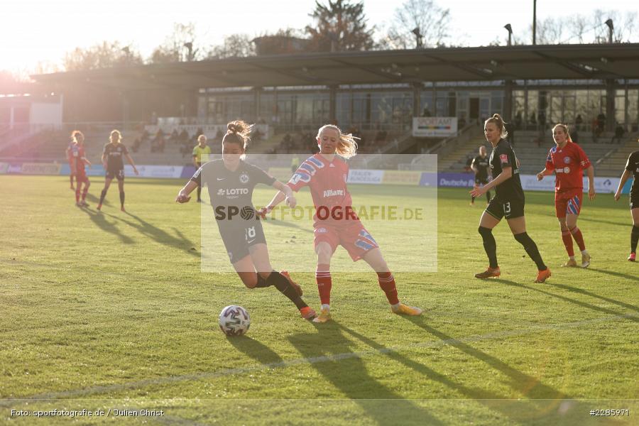 Szene, Lea Schüller, Verena Aschauer, Stadion am Brentanobad, Frankfurt, 13.12.2020, DFL, sport, action, Fussball, Deutschland, Dezember 2020, Saison 2020/2021, Frauen-Bundesliga, FFBL, FLYERALARM Frauen-Bundesliga, FC Bayern München, Eintracht Frankfurt - Bild-ID: 2285971 Szene, Lea Schüller, Verena Aschauer, Stadion am Brentanobad, Frankfurt, 13.12.2020, DFL, sport, action, Fussball, Deutschland, Dezember 2020, Saison 2020/2021, Frauen-Bundesliga, FFBL, FLYERALARM Frauen-Bundesliga, FC Bayern München, Eintracht Frankfurt - Bild-ID: 2285971
