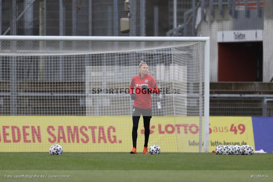 Merle Frohms, Stadion am Brentanobad, Frankfurt, 13.12.2020, DFL, sport, action, Fussball, Deutschland, Dezember 2020, Saison 2020/2021, Frauen-Bundesliga, FFBL, FLYERALARM Frauen-Bundesliga, FC Bayern München, Eintracht Frankfurt - Bild-ID: 2285974 Merle Frohms, Stadion am Brentanobad, Frankfurt, 13.12.2020, DFL, sport, action, Fussball, Deutschland, Dezember 2020, Saison 2020/2021, Frauen-Bundesliga, FFBL, FLYERALARM Frauen-Bundesliga, FC Bayern München, Eintracht Frankfurt - Bild-ID: 2285974