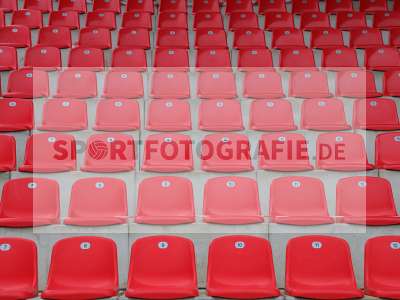 Fotos von FC Würzburger Kickers - SV Sandhausen auf sportfotografie.de