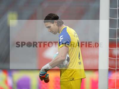 Fotos von FC Würzburger Kickers - SV Sandhausen auf sportfotografie.de