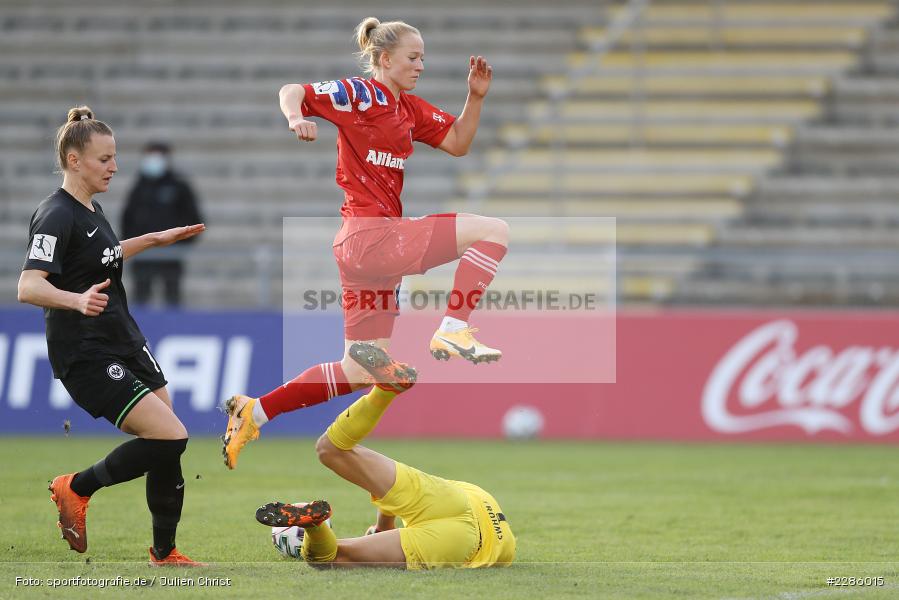 Virginia Kirchberger, Merle Frohms, Lea Schüller, Stadion am Brentanobad, Frankfurt, 13.12.2020, DFL, sport, action, Fussball, Deutschland, Dezember 2020, Saison 2020/2021, Frauen-Bundesliga, FFBL, FLYERALARM Frauen-Bundesliga, FC Bayern München, Eintracht Frankfurt - Bild-ID: 2286015 Virginia Kirchberger, Merle Frohms, Lea Schüller, Stadion am Brentanobad, Frankfurt, 13.12.2020, DFL, sport, action, Fussball, Deutschland, Dezember 2020, Saison 2020/2021, Frauen-Bundesliga, FFBL, FLYERALARM Frauen-Bundesliga, FC Bayern München, Eintracht Frankfurt - Bild-ID: 2286015