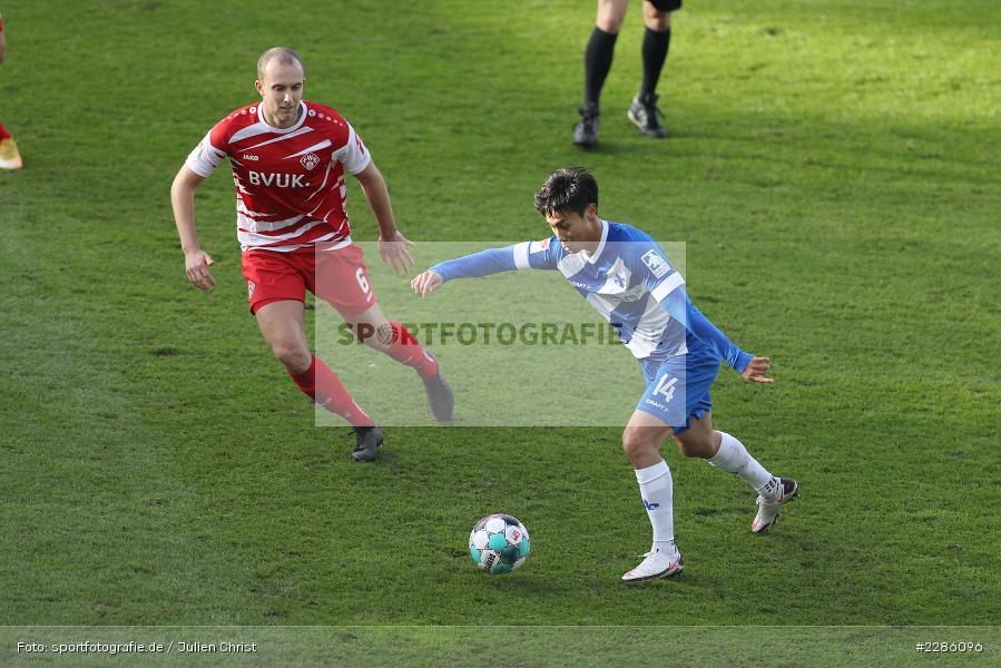 Tobias Kraulich, Seung-ho Paik, Merck-Stadion, Darmstadt, 19.12.2020, DFL, sport, action, Fussball, Deutschland, Dezember 2020, Saison 2020/2021, 2. Bundesliga, FC Würzburger Kickers, SV Darmstadt 98 - Bild-ID: 2286096 Tobias Kraulich, Seung-ho Paik, Merck-Stadion, Darmstadt, 19.12.2020, DFL, sport, action, Fussball, Deutschland, Dezember 2020, Saison 2020/2021, 2. Bundesliga, FC Würzburger Kickers, SV Darmstadt 98 - Bild-ID: 2286096