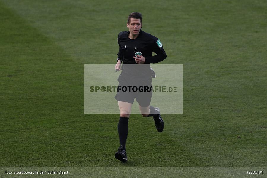 Schiedsrichter, Patrick Ittrich, Merck-Stadion, Darmstadt, 19.12.2020, DFL, sport, action, Fussball, Deutschland, Dezember 2020, Saison 2020/2021, 2. Bundesliga, FC Würzburger Kickers, SV Darmstadt 98 - Bild-ID: 2286181 Schiedsrichter, Patrick Ittrich, Merck-Stadion, Darmstadt, 19.12.2020, DFL, sport, action, Fussball, Deutschland, Dezember 2020, Saison 2020/2021, 2. Bundesliga, FC Würzburger Kickers, SV Darmstadt 98 - Bild-ID: 2286181